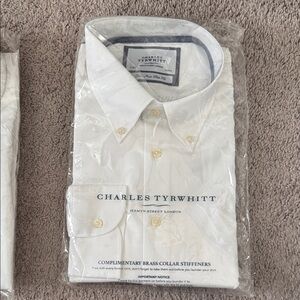 Charles Tyrwhitt Men's White Dress Shirt